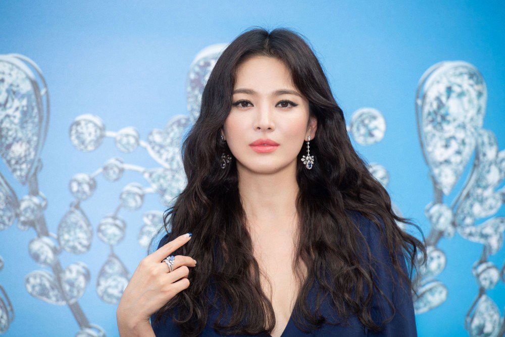 Song Hye Kyo sống âm thầm, kín tiếng hơn kể từ khi ly hôn