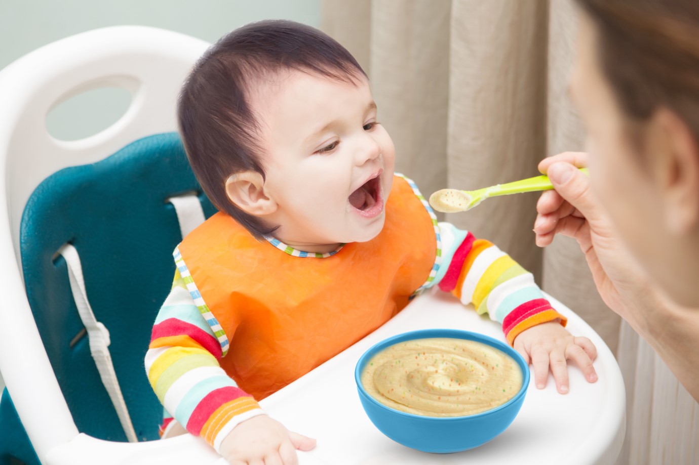Chế độ ăn cho trẻ không thể thiếu chất đạm